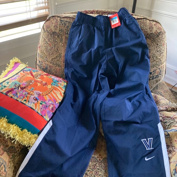 Nike Other - Vllianova sweats💋😊